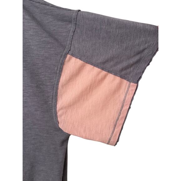 Free People We The Free City Slicker Tunic Graphic Print Top Gray, size Medium - Picture 8 of 10